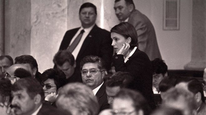 Сегодня Юлии Тимошенко исполнилось 58 лет, из которых 21 она провела в политике. Все это время ее фотографировал Александр Клименко — theБабель публикует лучшие снимки из его архива